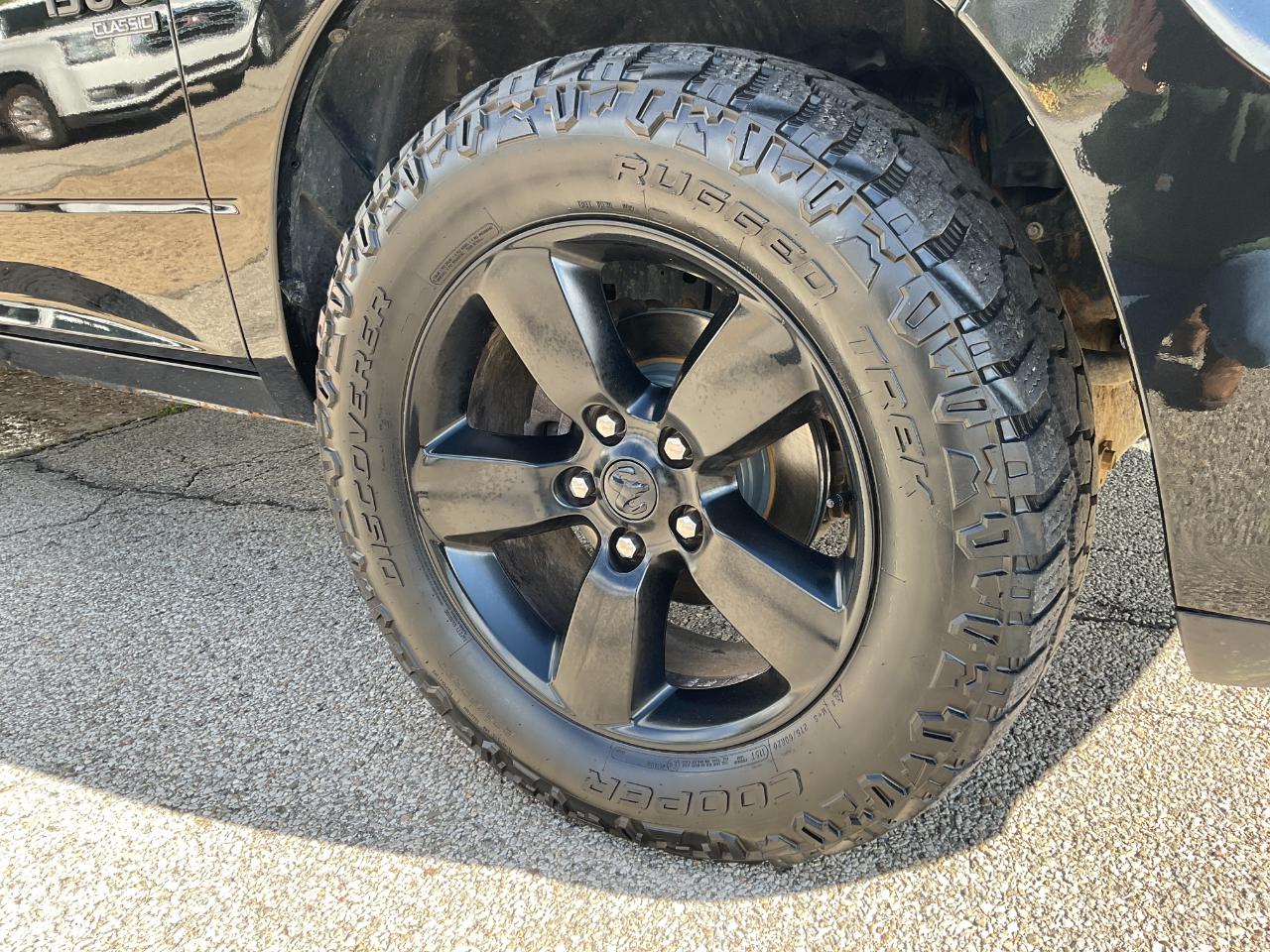 RAM 1500 Classic Tradesman Quad Cab 4WD 2019