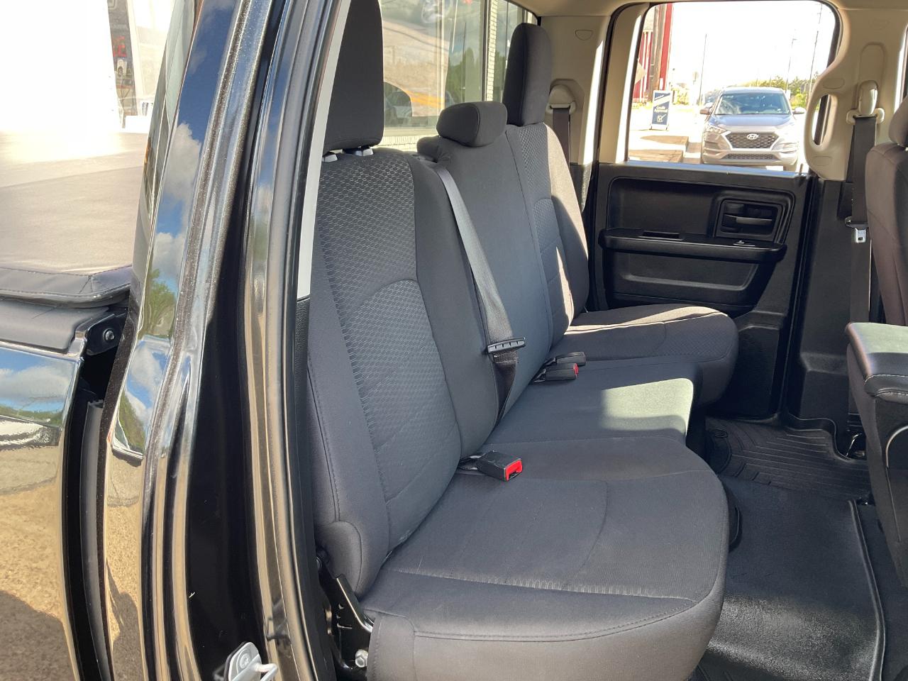 RAM 1500 Classic Tradesman Quad Cab 4WD 2019