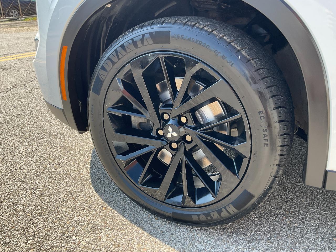 Mitsubishi Outlander SEL Black Edition S-AWC 2023