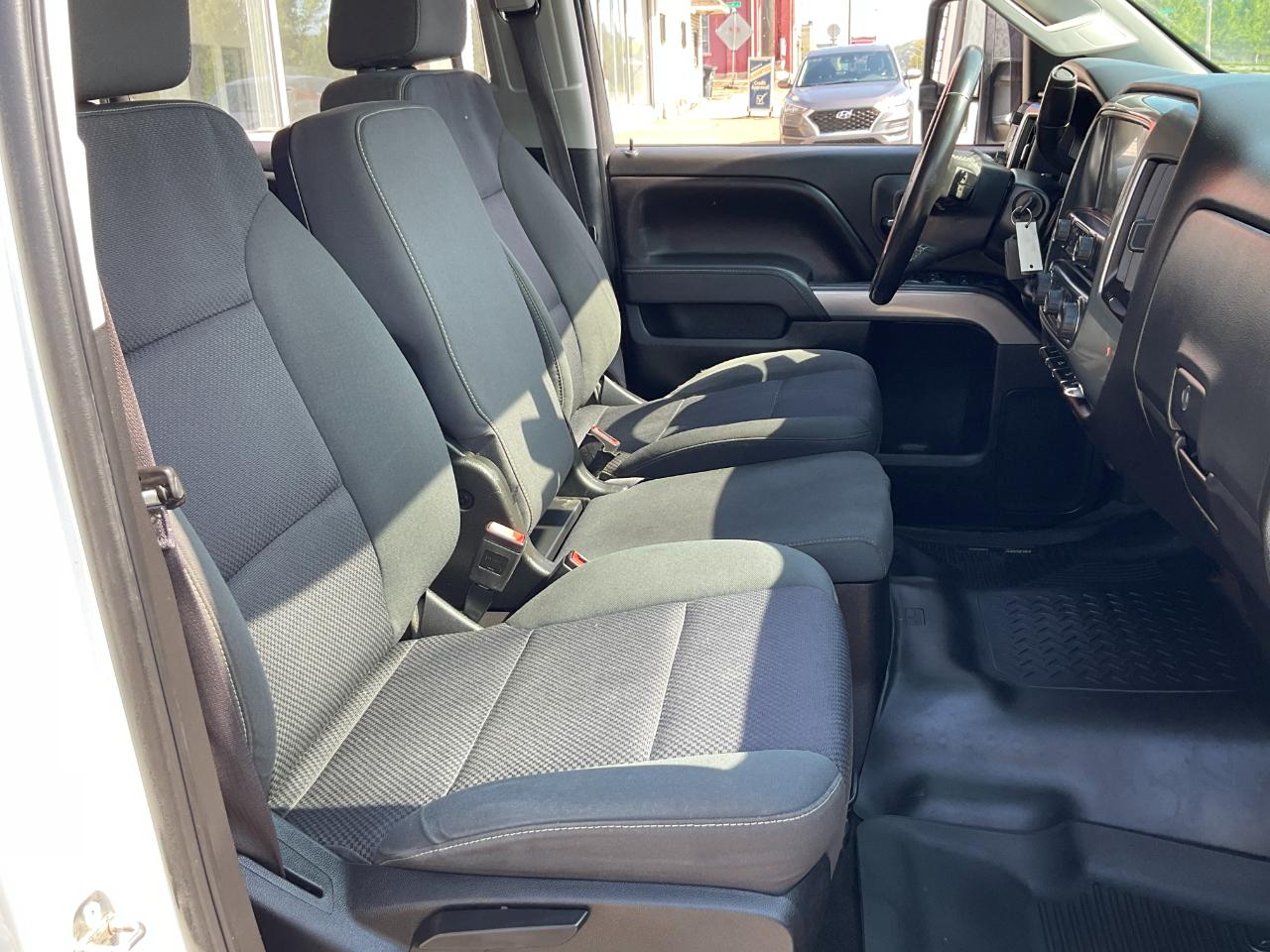 Chevrolet Silverado 2500HD LT Crew Cab 4WD 2016