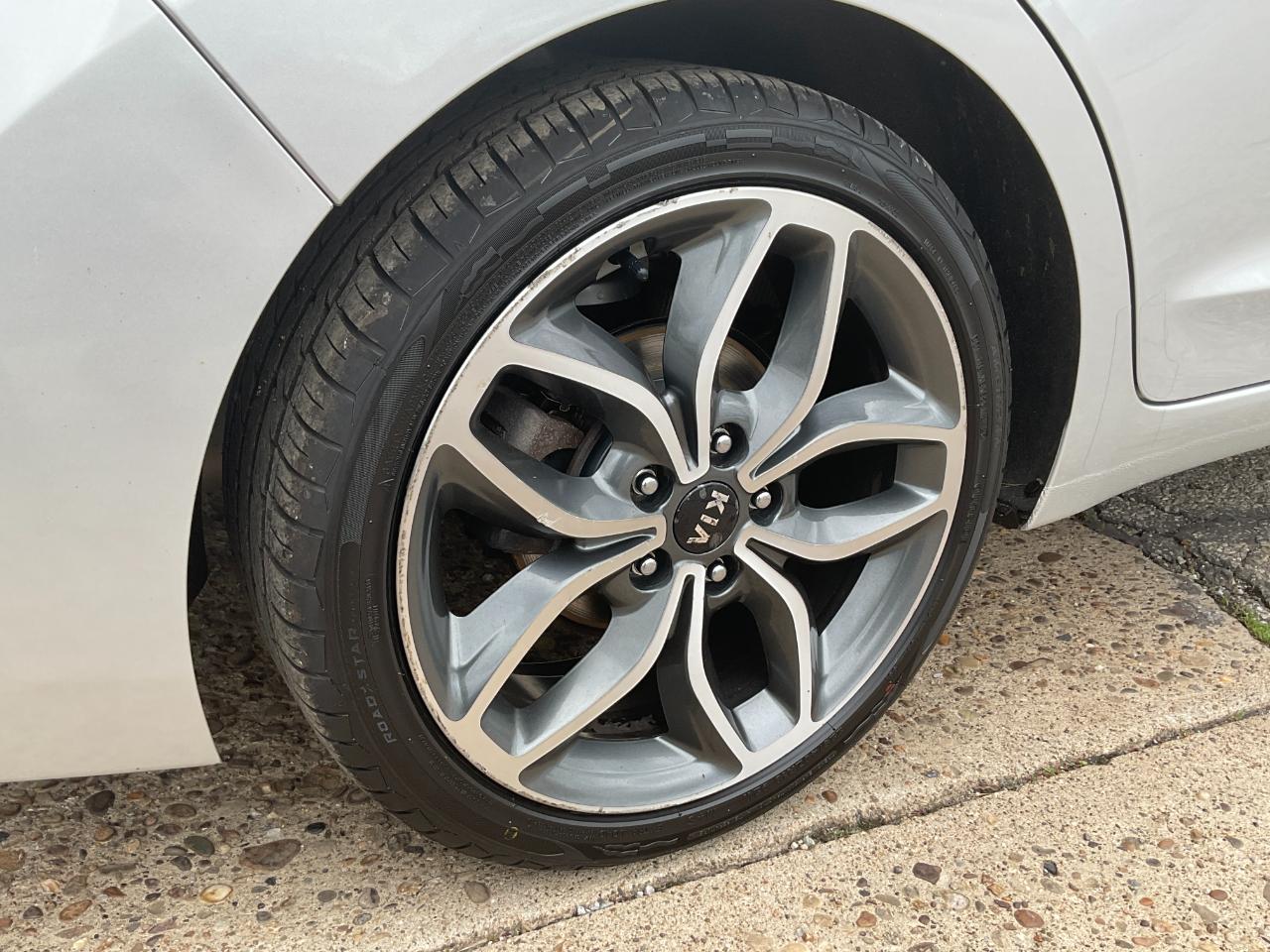 Hyundai Elantra Limited 2018