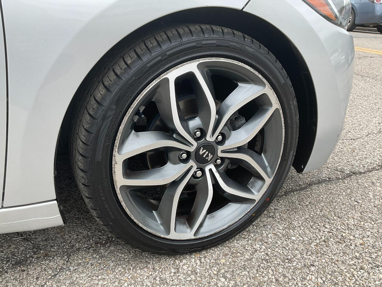 Hyundai Elantra Limited 2018