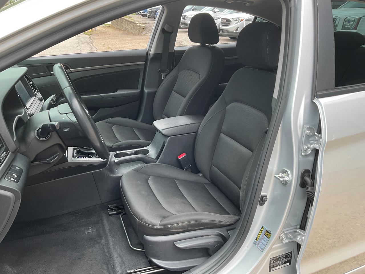 Hyundai Elantra Limited 2018