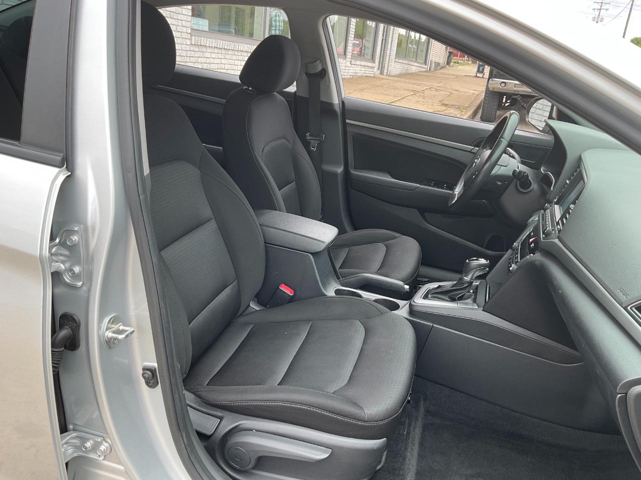 Hyundai Elantra Limited 2018