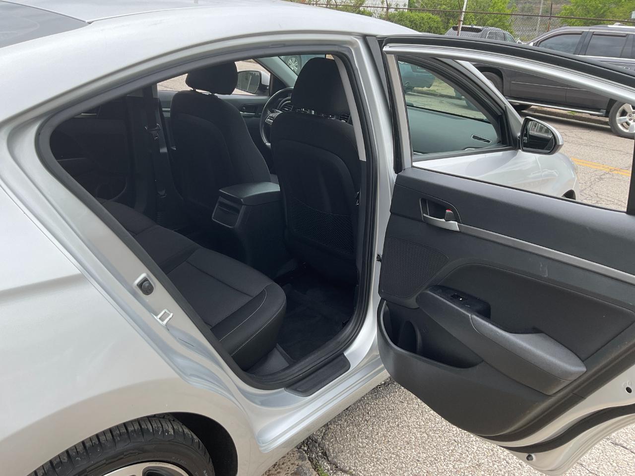 Hyundai Elantra Limited 2018