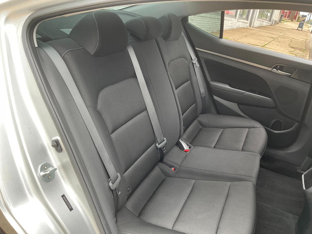Hyundai Elantra Limited 2018