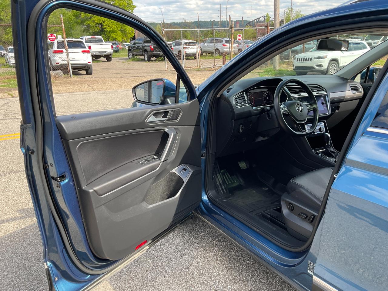 Volkswagen Tiguan SEL 4Motion AWD 2019