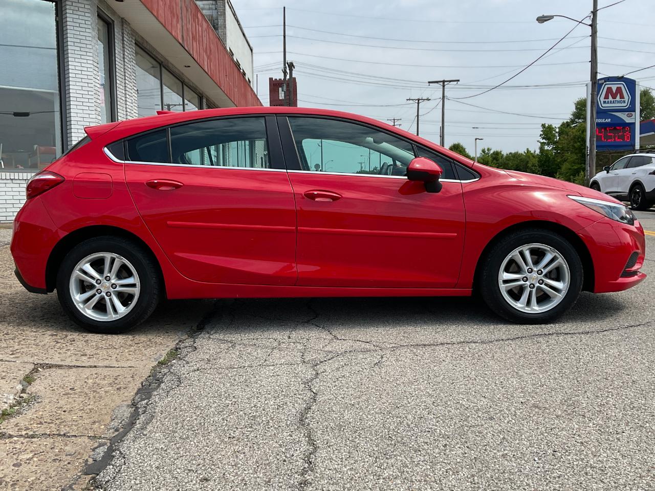 Chevrolet Cruze LT Auto Hatchback 2018