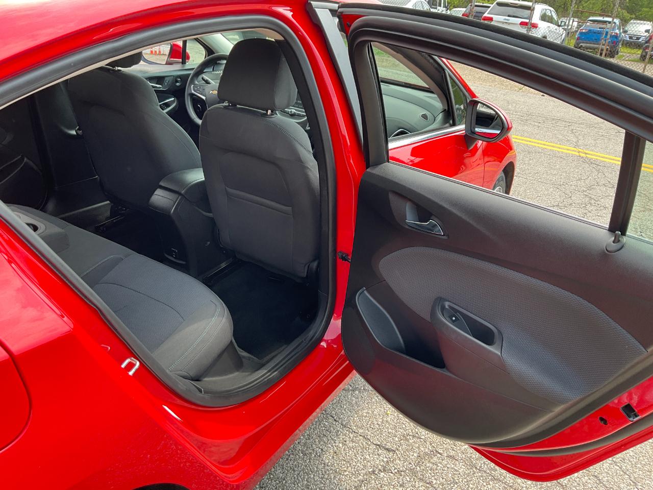 Chevrolet Cruze LT Auto Hatchback 2018