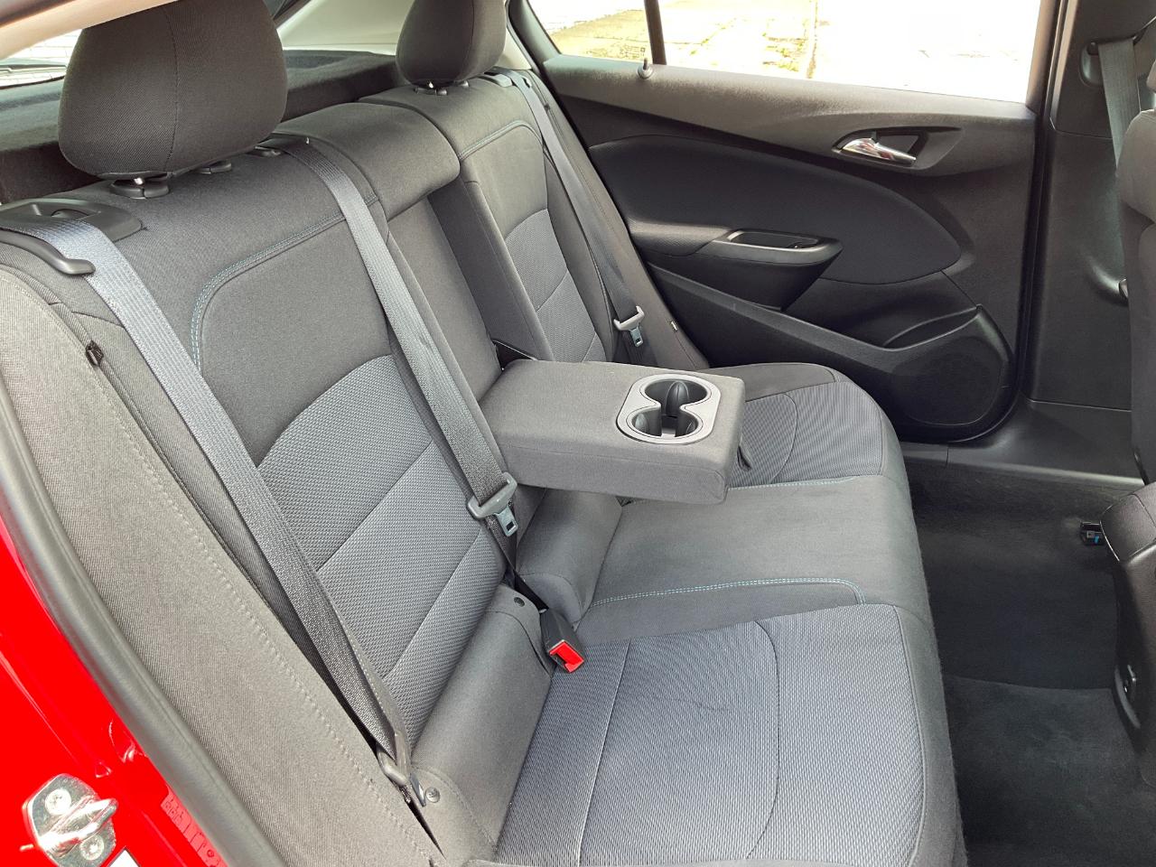 Chevrolet Cruze LT Auto Hatchback 2018