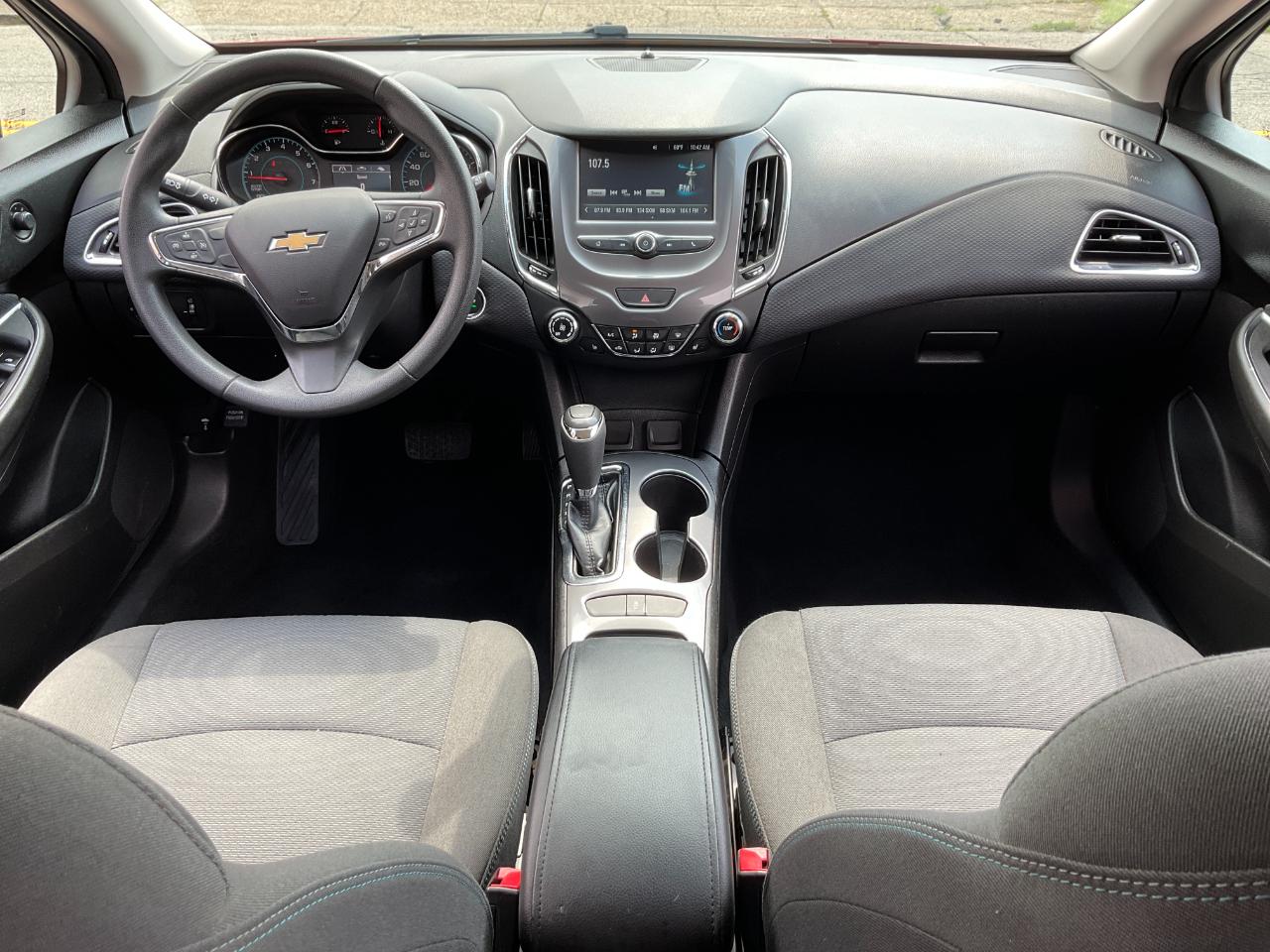 Chevrolet Cruze LT Auto Hatchback 2018