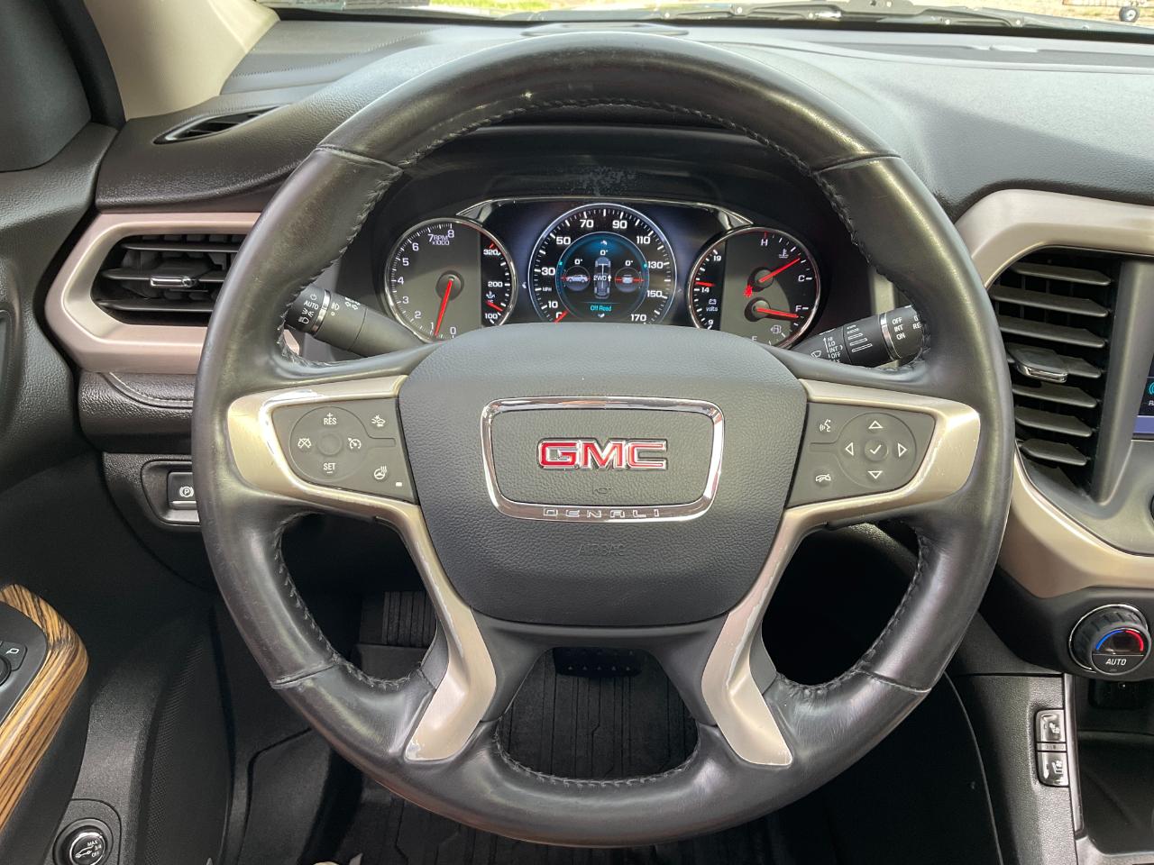 GMC Acadia Denali AWD 2019