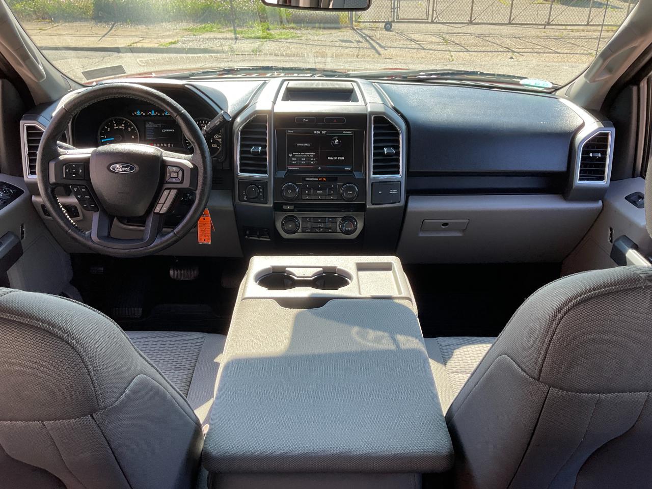 Ford F-150 XL SuperCrew 5.5-ft. Bed 4WD 2015