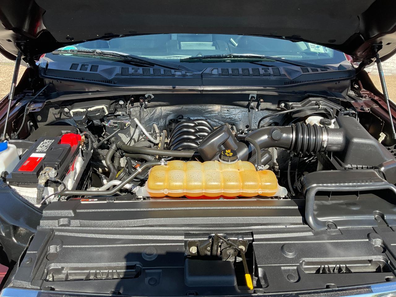 Ford F-150 XL SuperCrew 5.5-ft. Bed 4WD 2015
