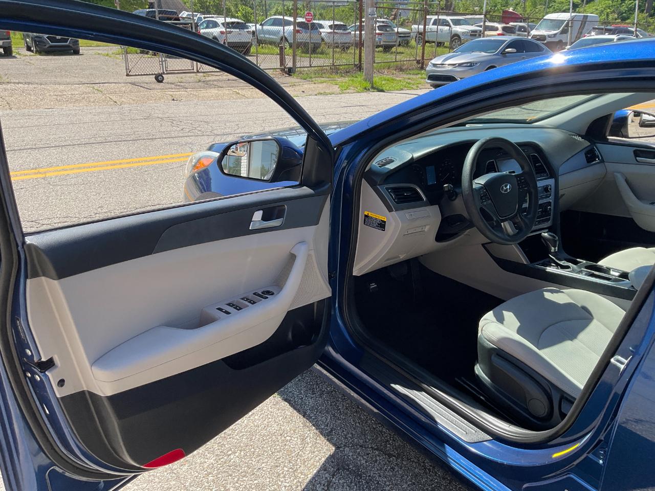 Hyundai Sonata SE 2016