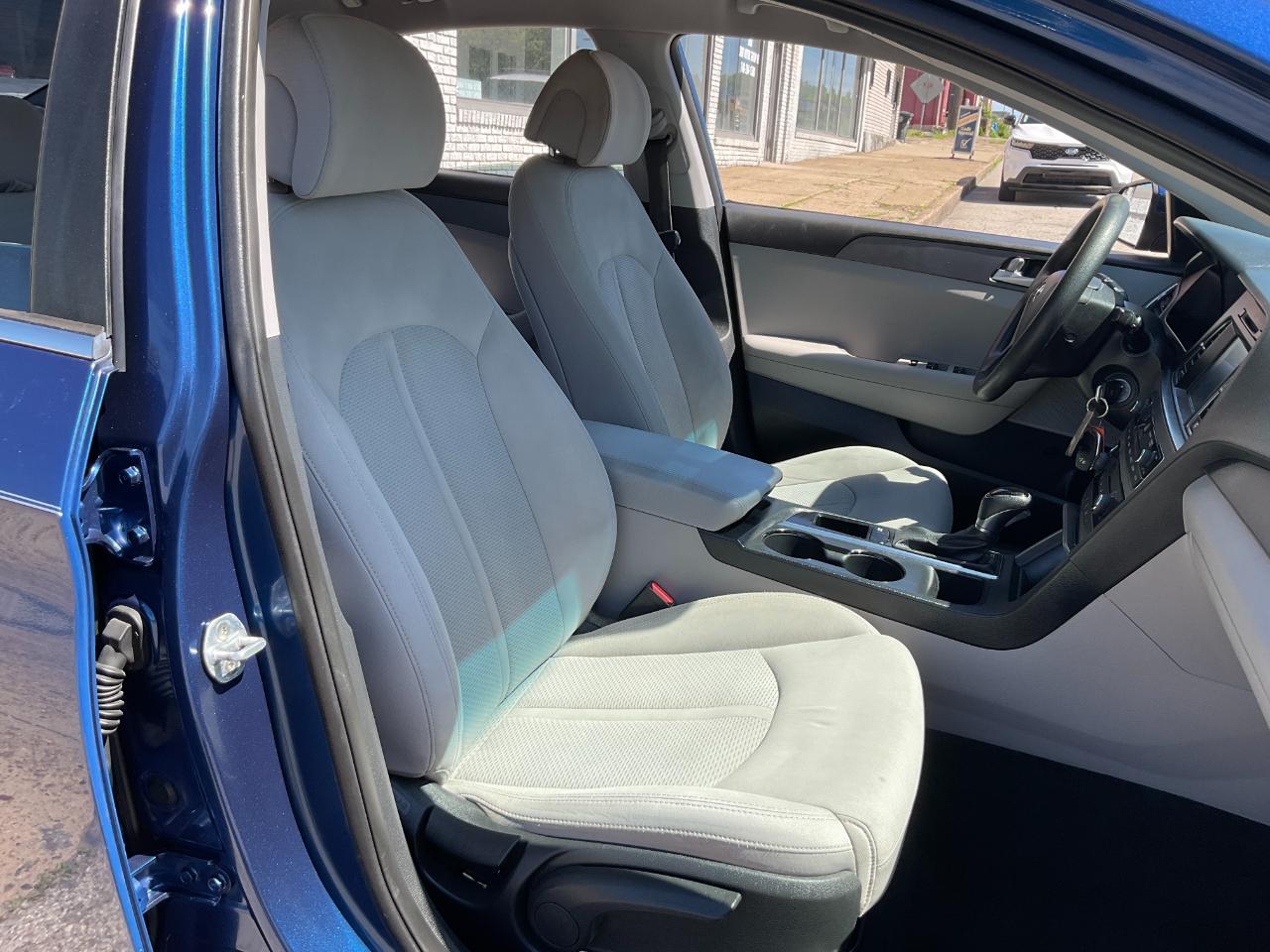 Hyundai Sonata SE 2016