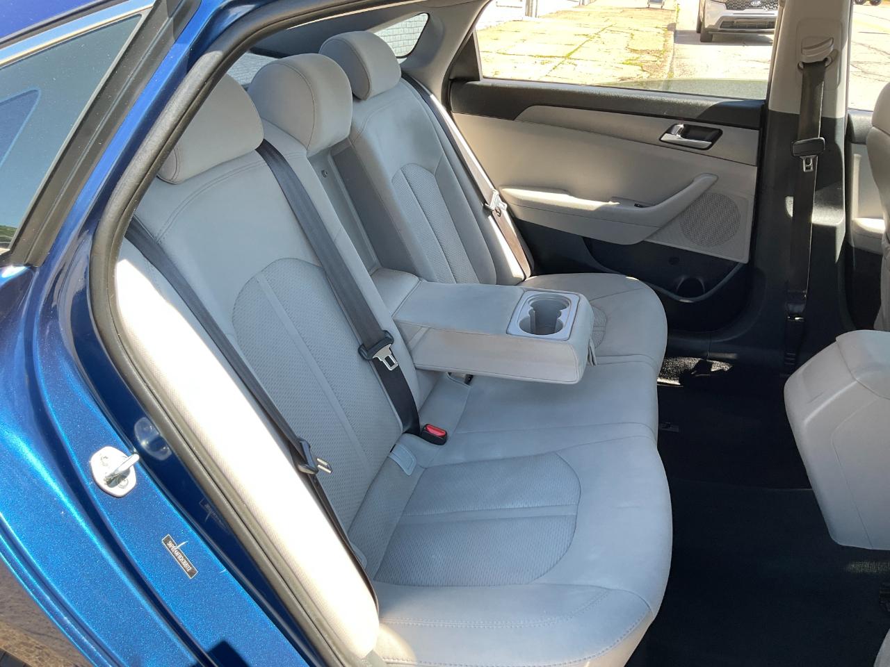 Hyundai Sonata SE 2016