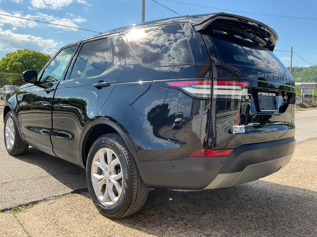 Land Rover Discovery SE 2019