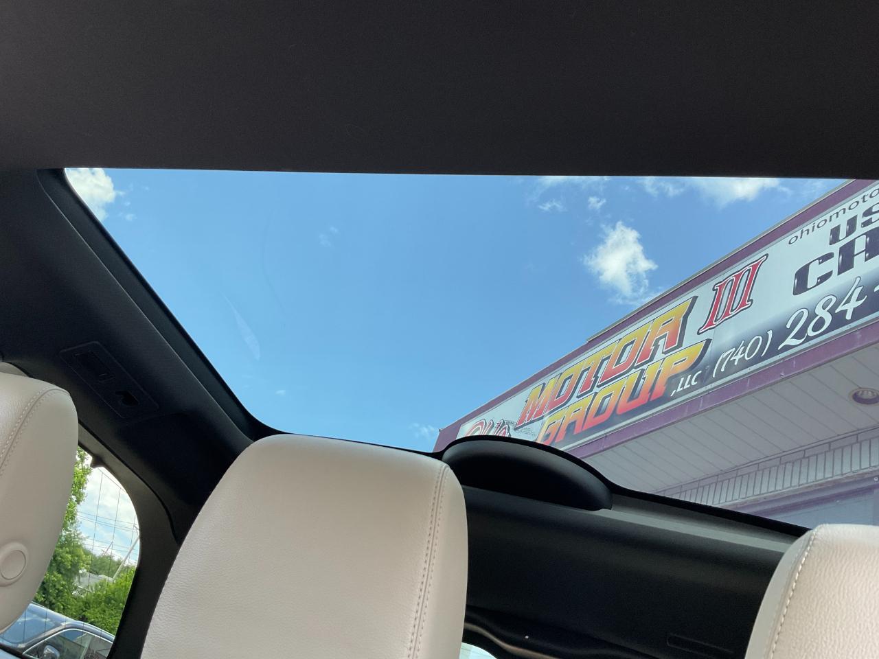 Land Rover Discovery SE 2019