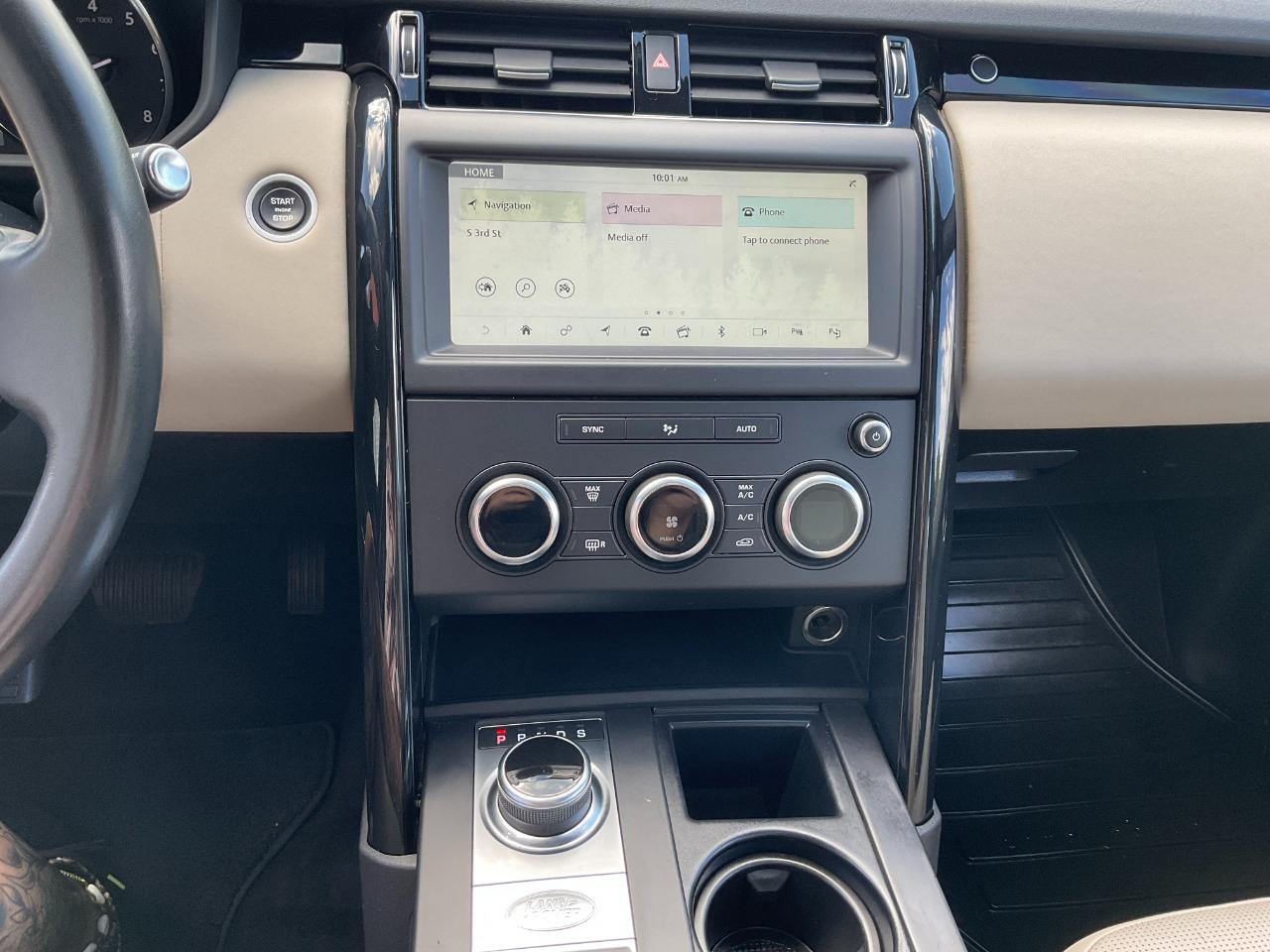 Land Rover Discovery SE 2019