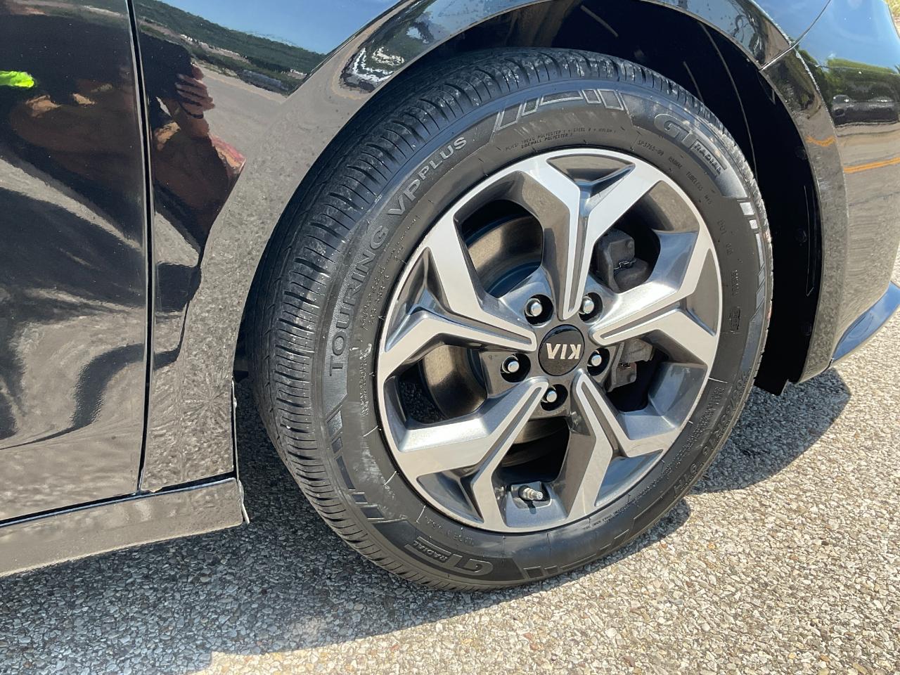 Kia Forte FE 4D Sedan at 2019