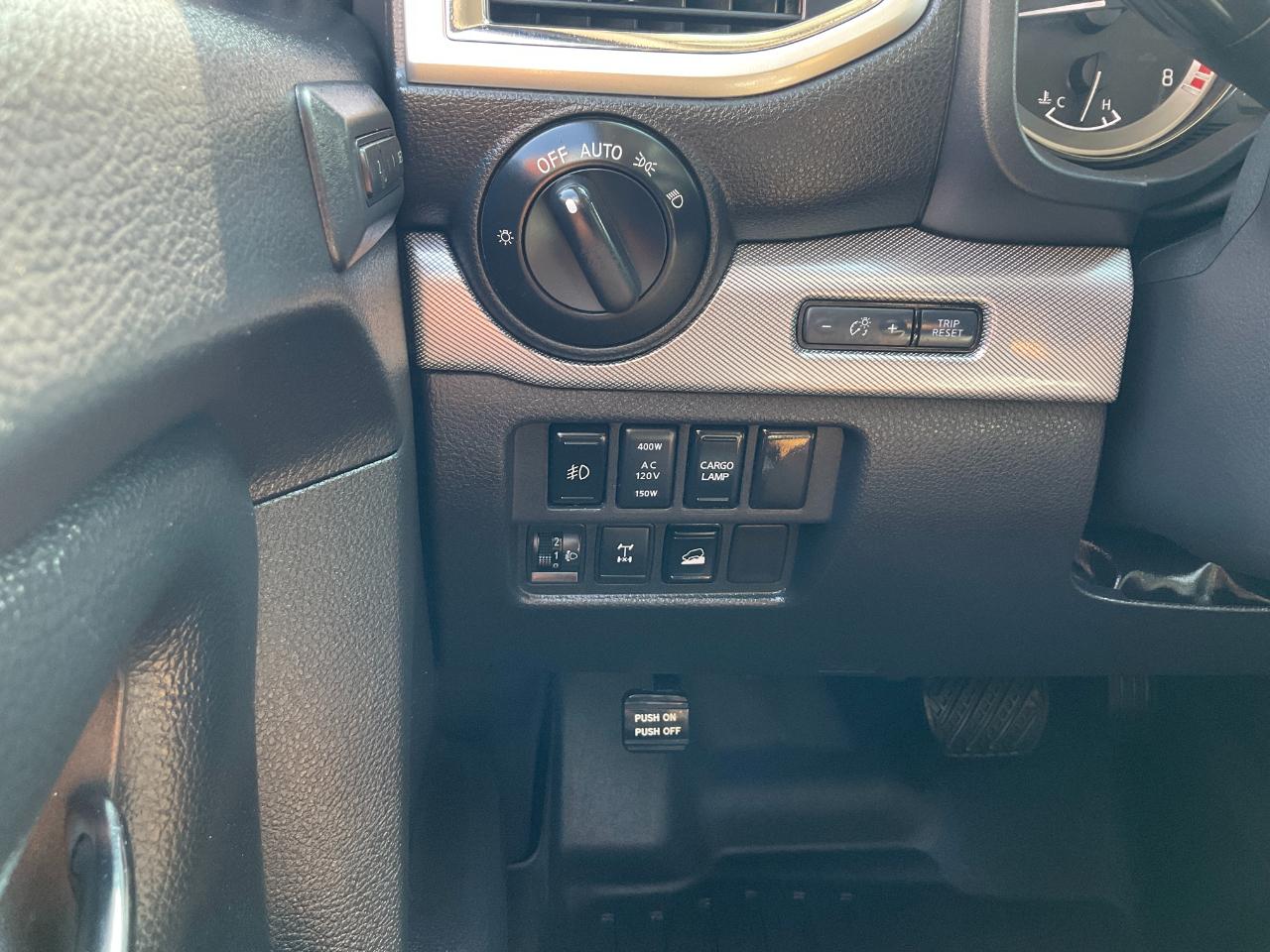 Nissan Titan PRO-4X Crew Cab 4WD 2019