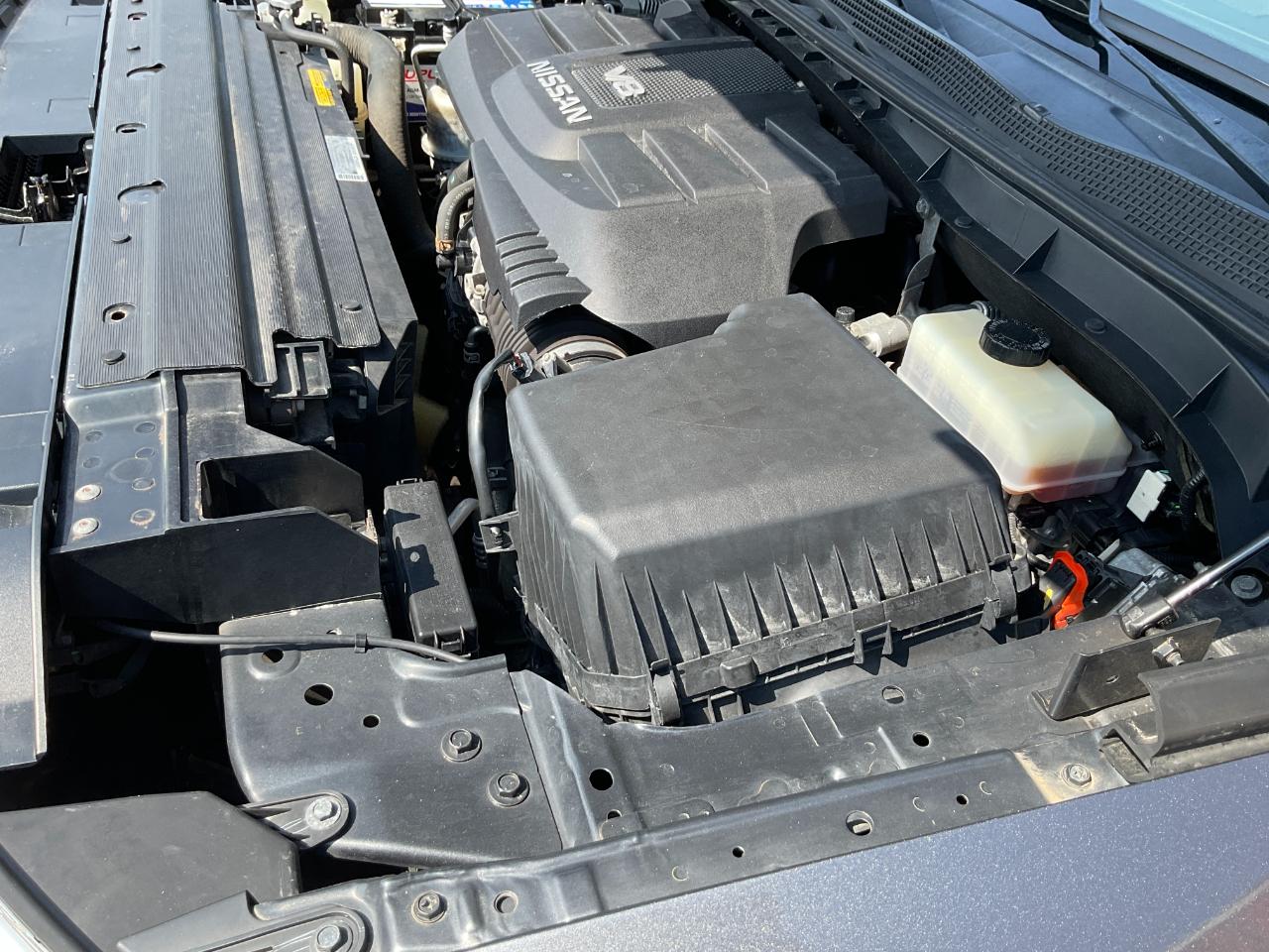 Nissan Titan PRO-4X Crew Cab 4WD 2019