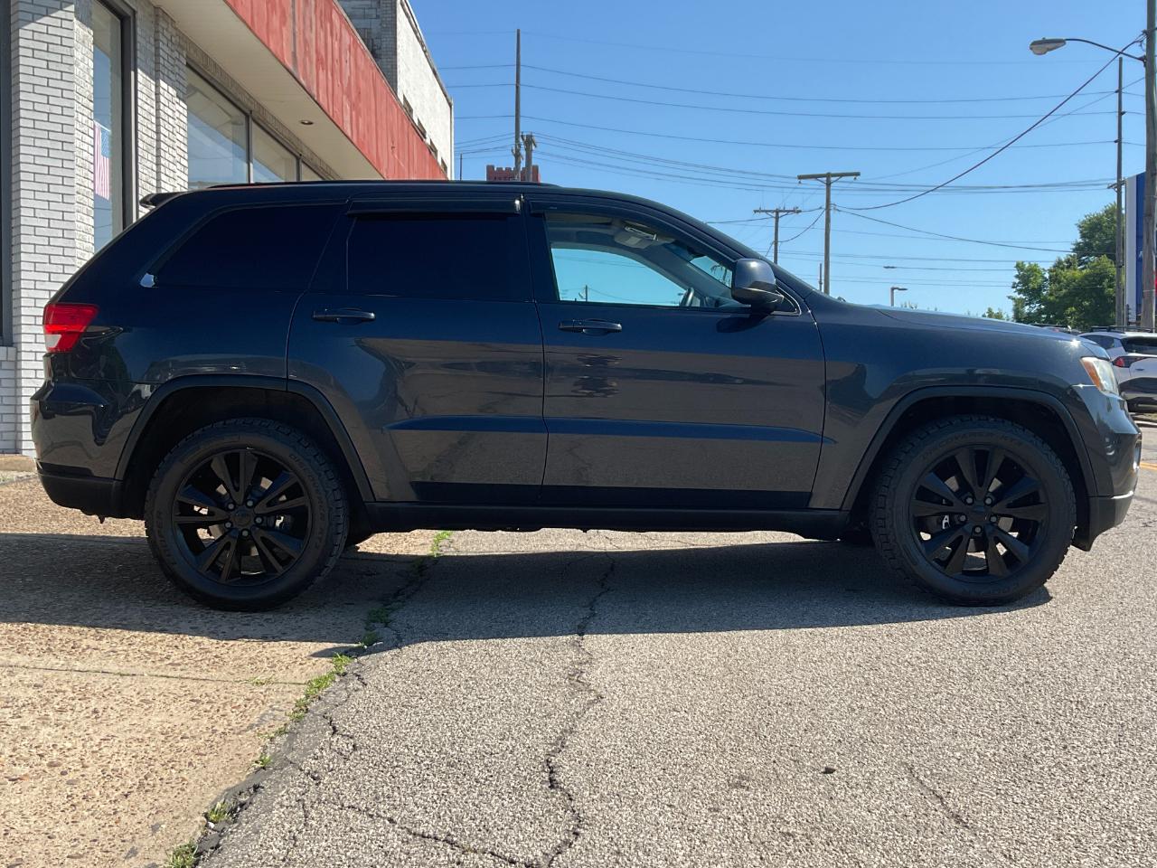 Jeep Grand Cherokee Laredo 4WD 2012