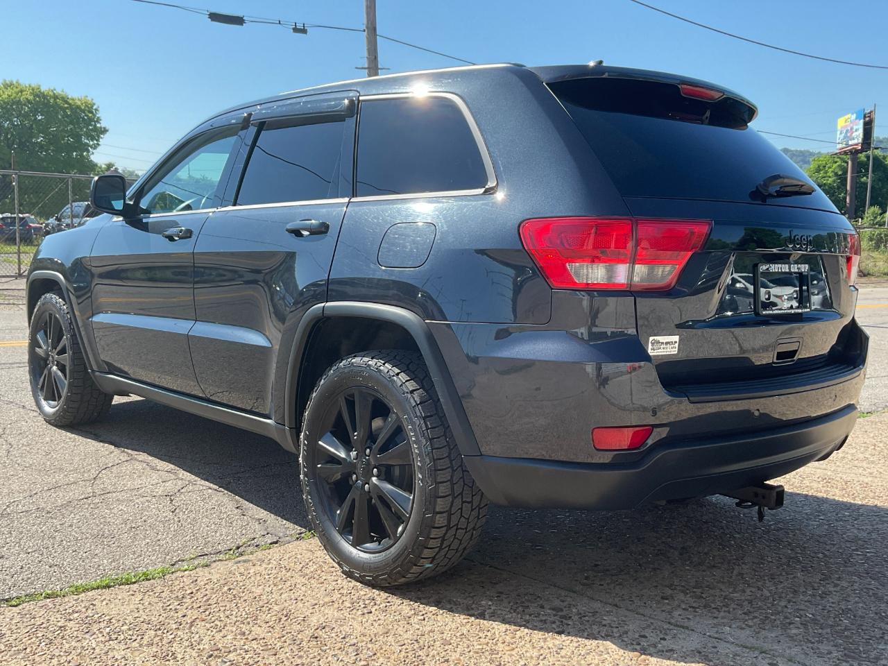 Jeep Grand Cherokee Laredo 4WD 2012