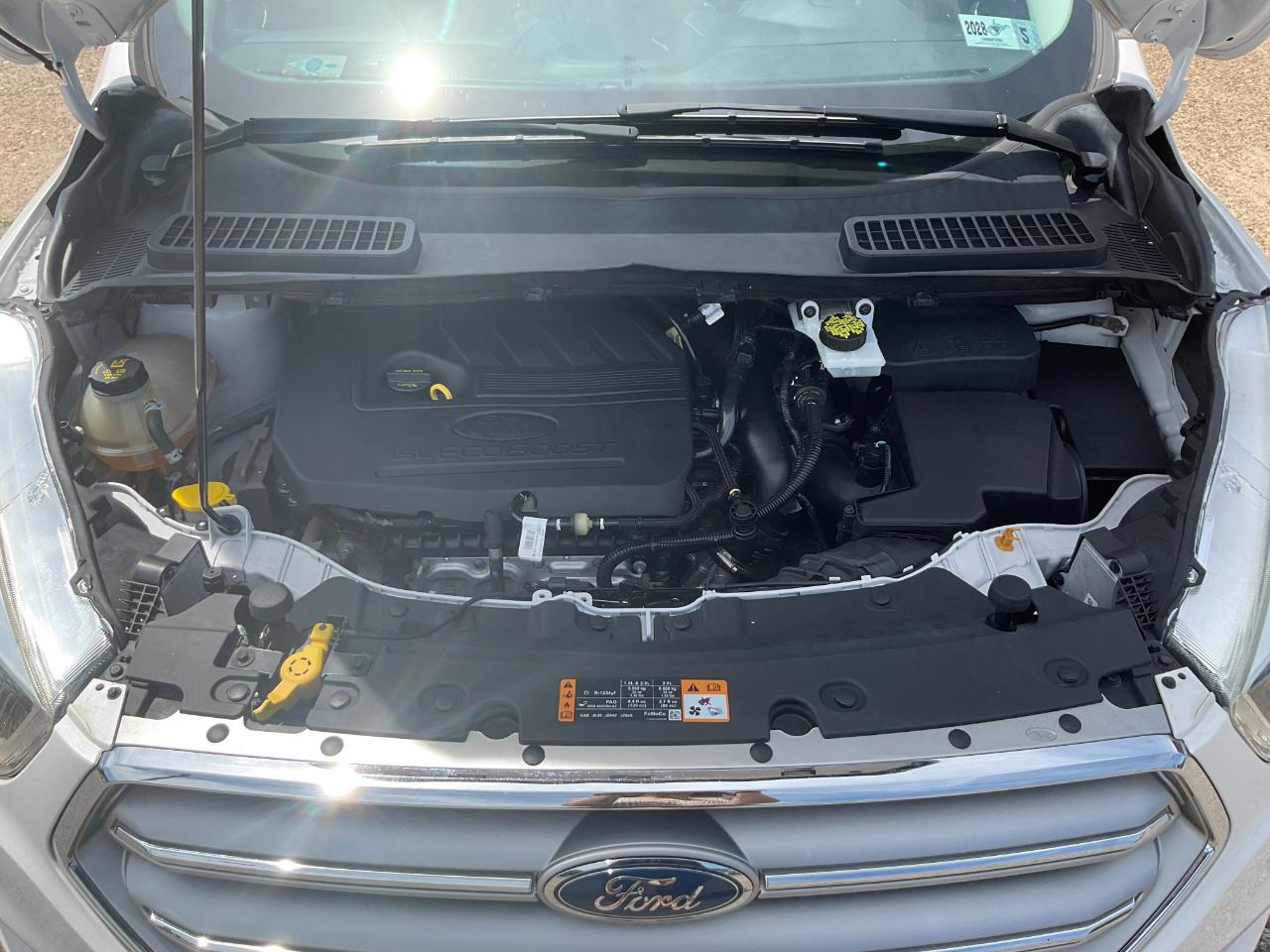 Ford Escape Titanium 4WD 2017