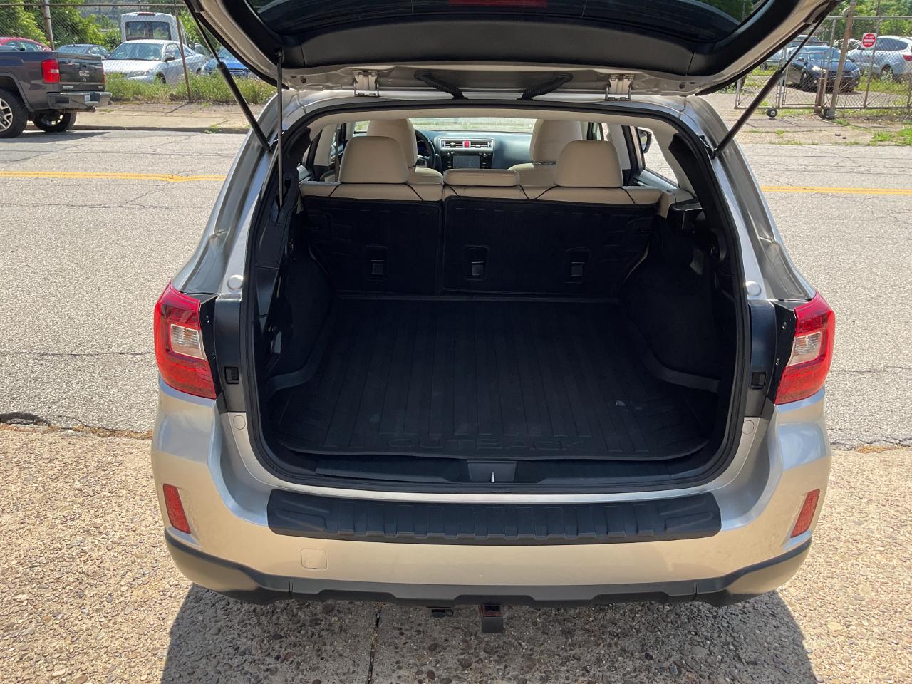 Subaru Outback 2.5i Limited 2016