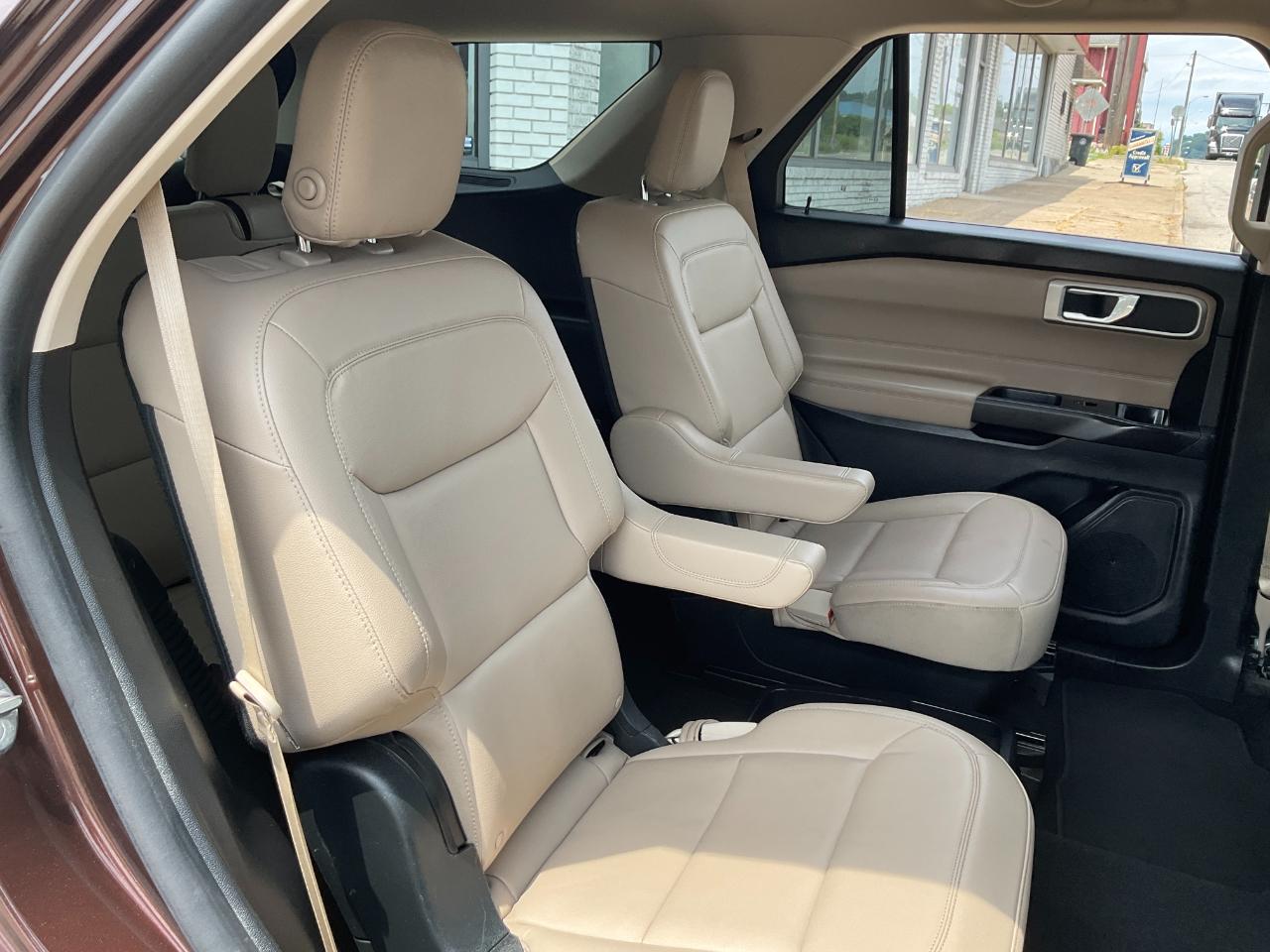 Ford Explorer XLT AWD 2020