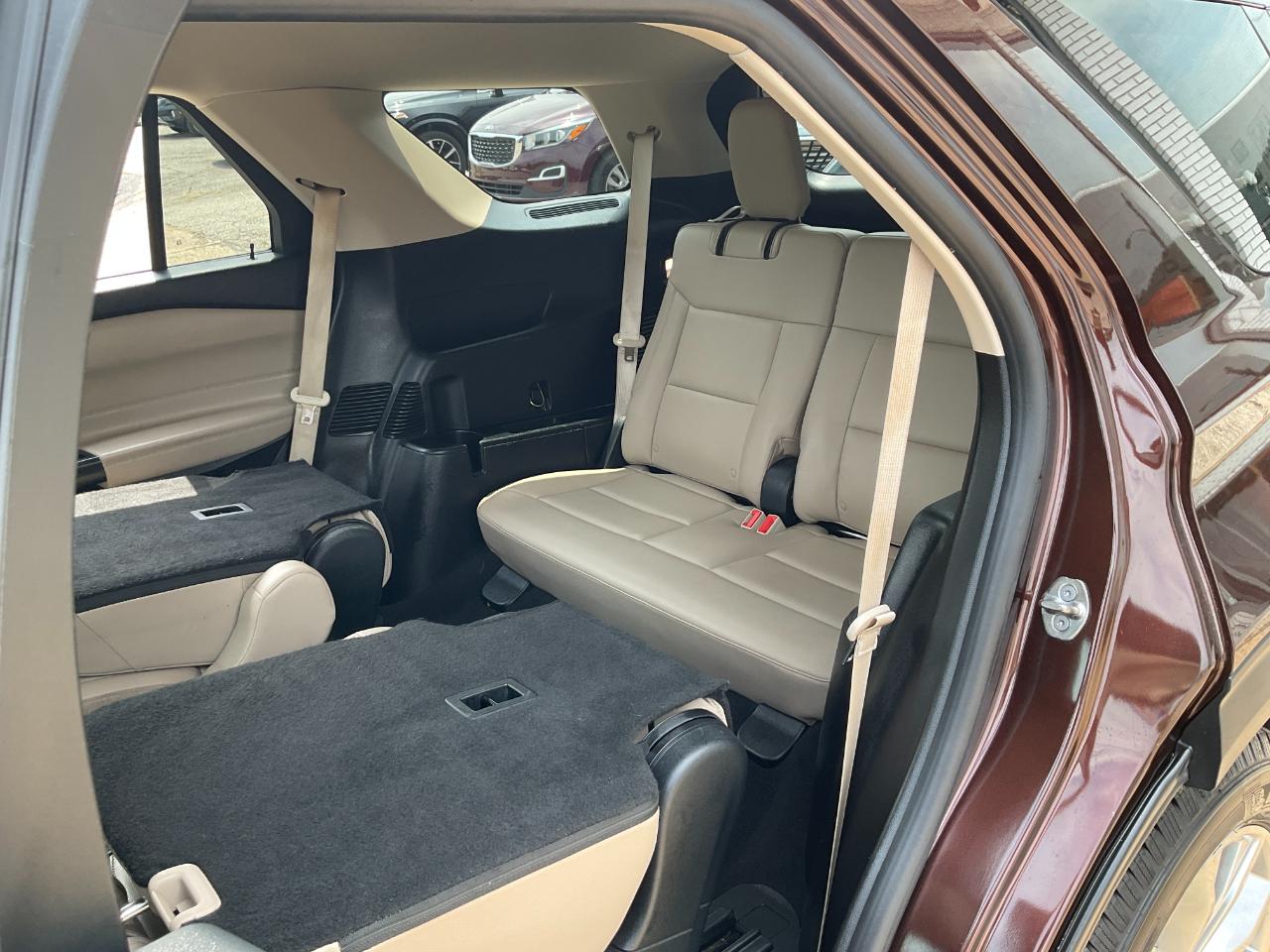Ford Explorer XLT AWD 2020