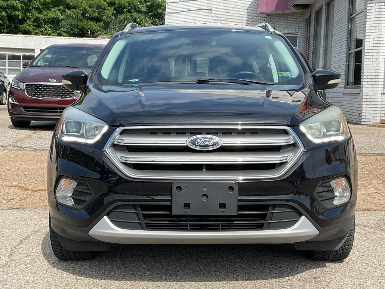 Ford Escape Titanium 4WD 2017