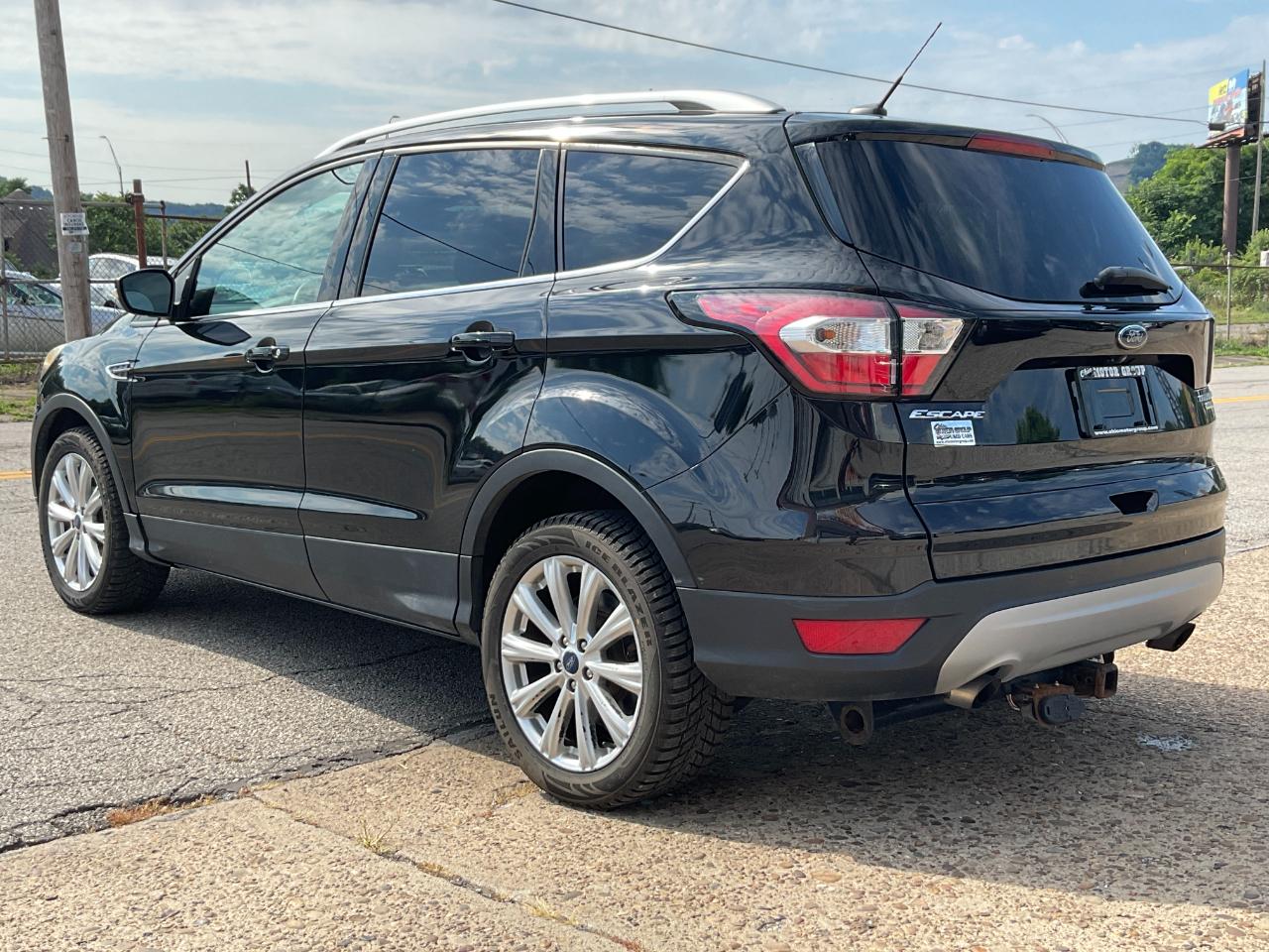 Ford Escape Titanium 4WD 2017
