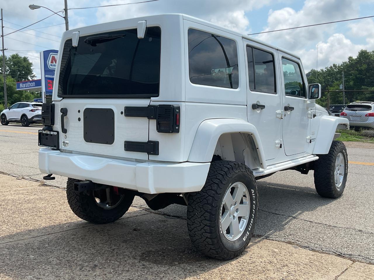 Jeep Wrangler Unlimited Sahara 4WD 2015