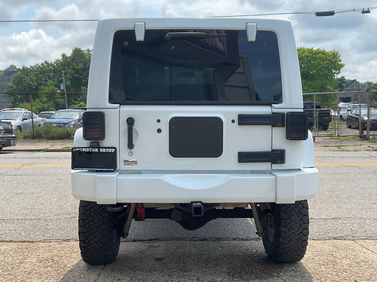 Jeep Wrangler Unlimited Sahara 4WD 2015