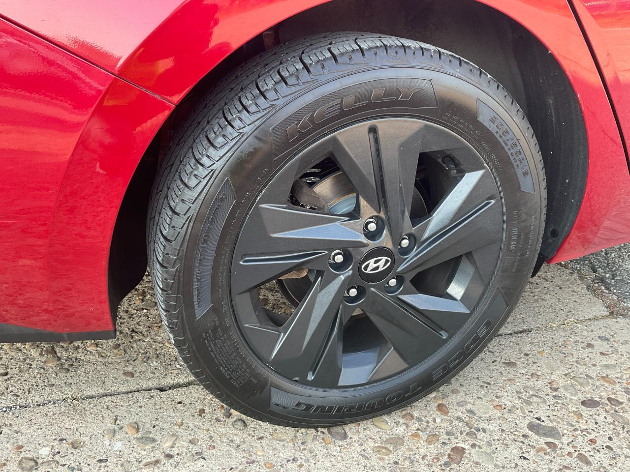 Hyundai Elantra SEL 2022