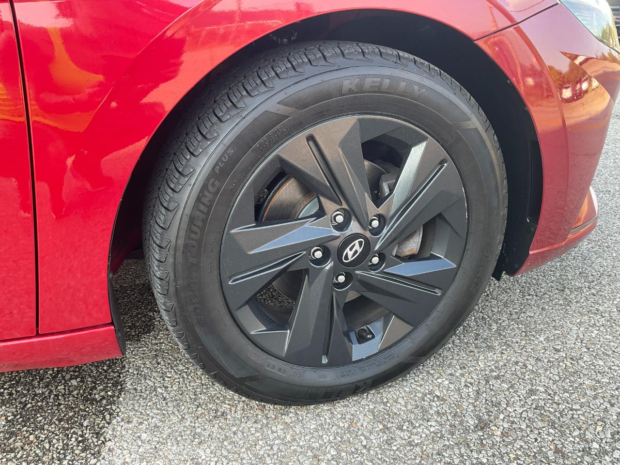 Hyundai Elantra SEL 2022