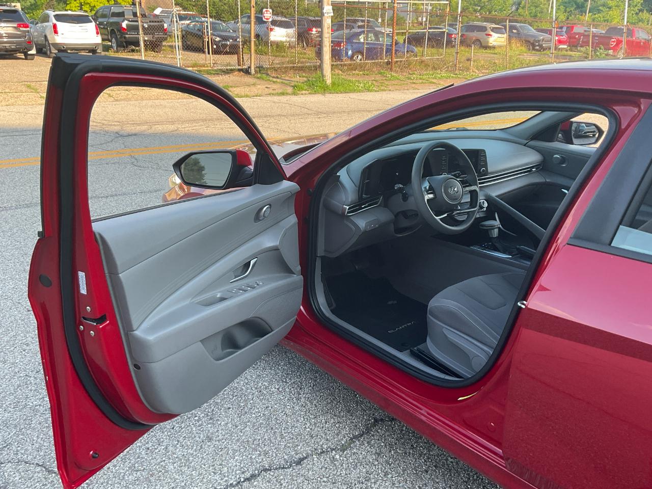 Hyundai Elantra SEL 2022