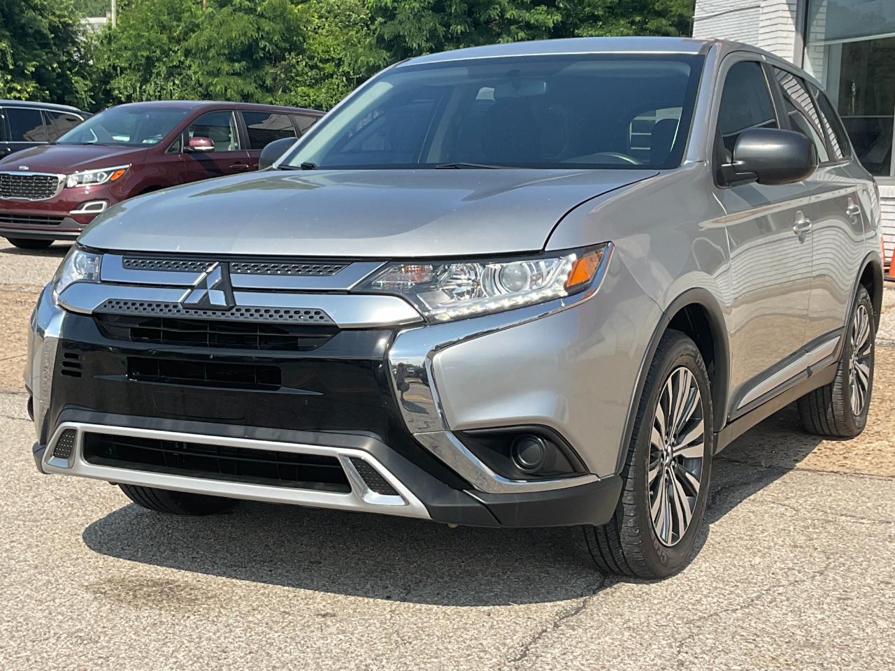 Mitsubishi Outlander SEL AWD 2019