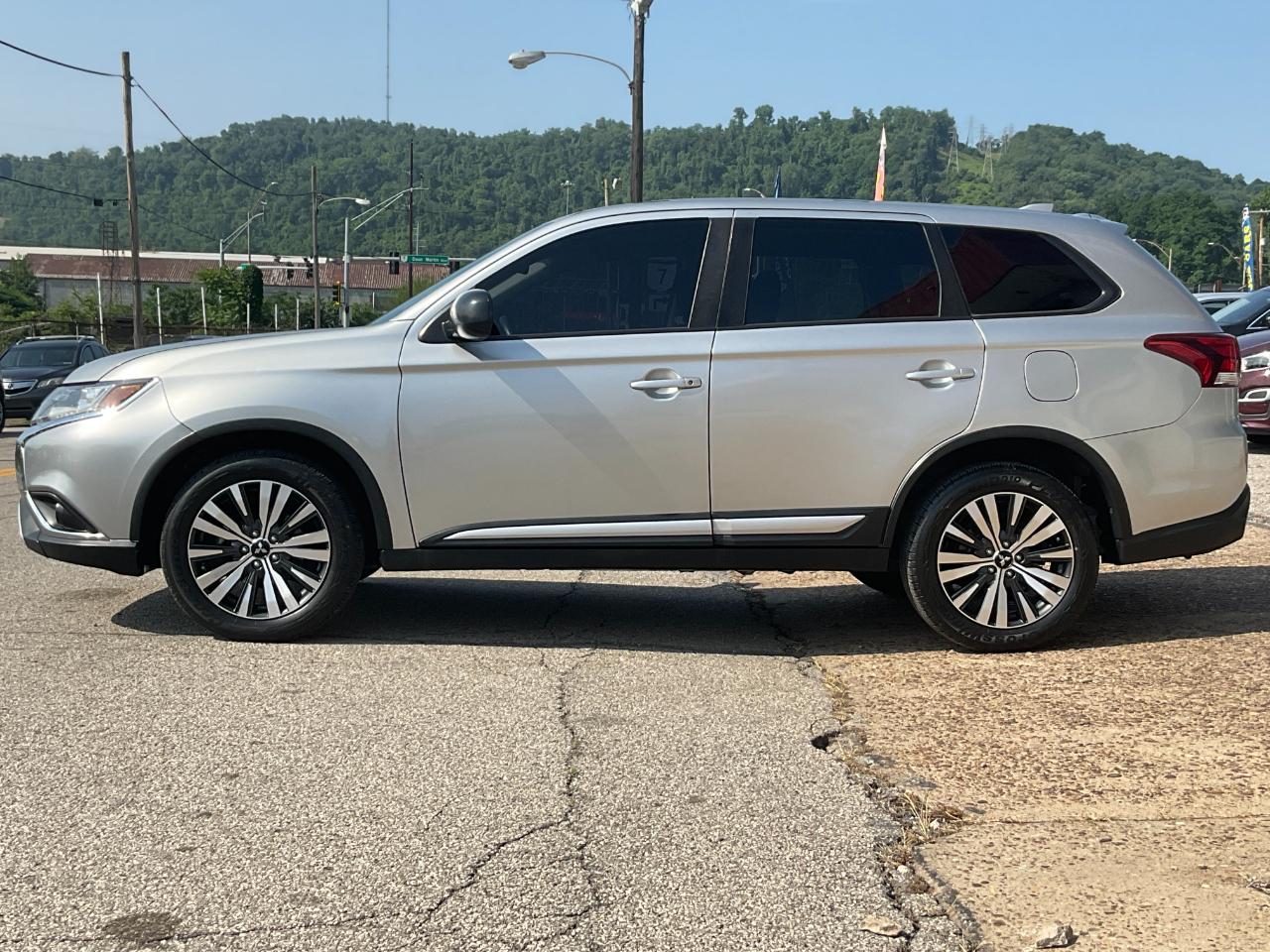 Mitsubishi Outlander SEL AWD 2019