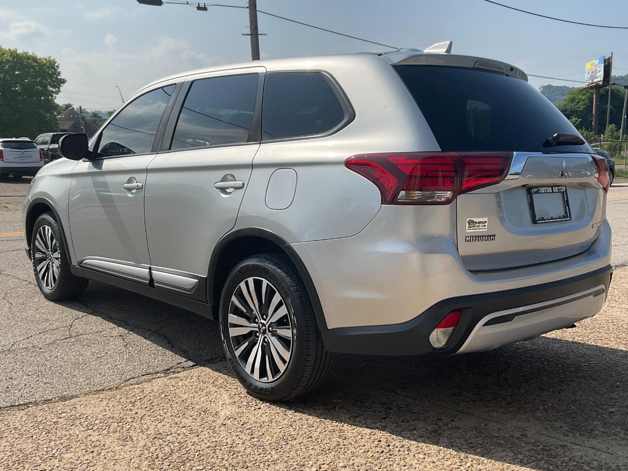 Mitsubishi Outlander SEL AWD 2019