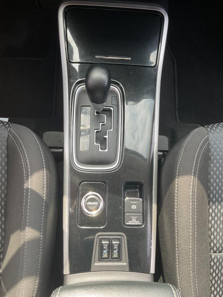 Mitsubishi Outlander SEL AWD 2019