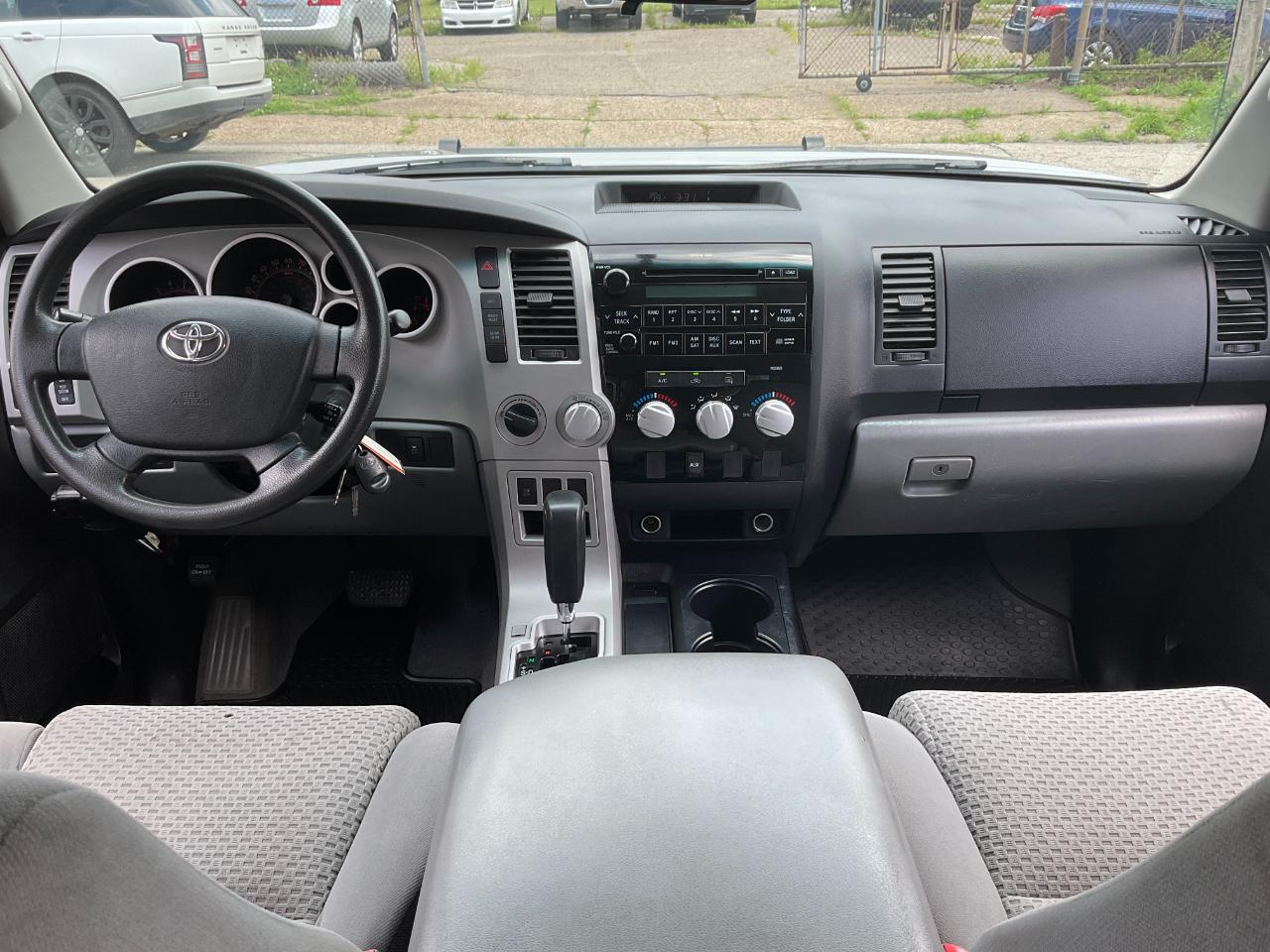 Toyota Tundra SR5 Double Cab 5.7L 4WD 2008