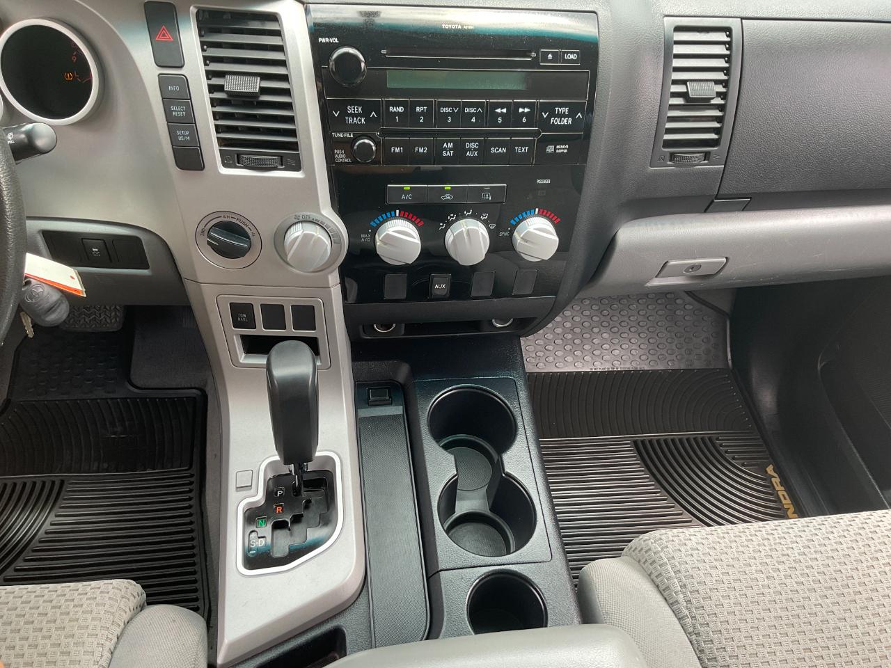 Toyota Tundra SR5 Double Cab 5.7L 4WD 2008