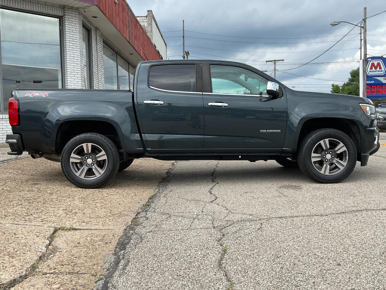 Chevrolet Colorado LT Crew Cab 4WD Short Box 2017
