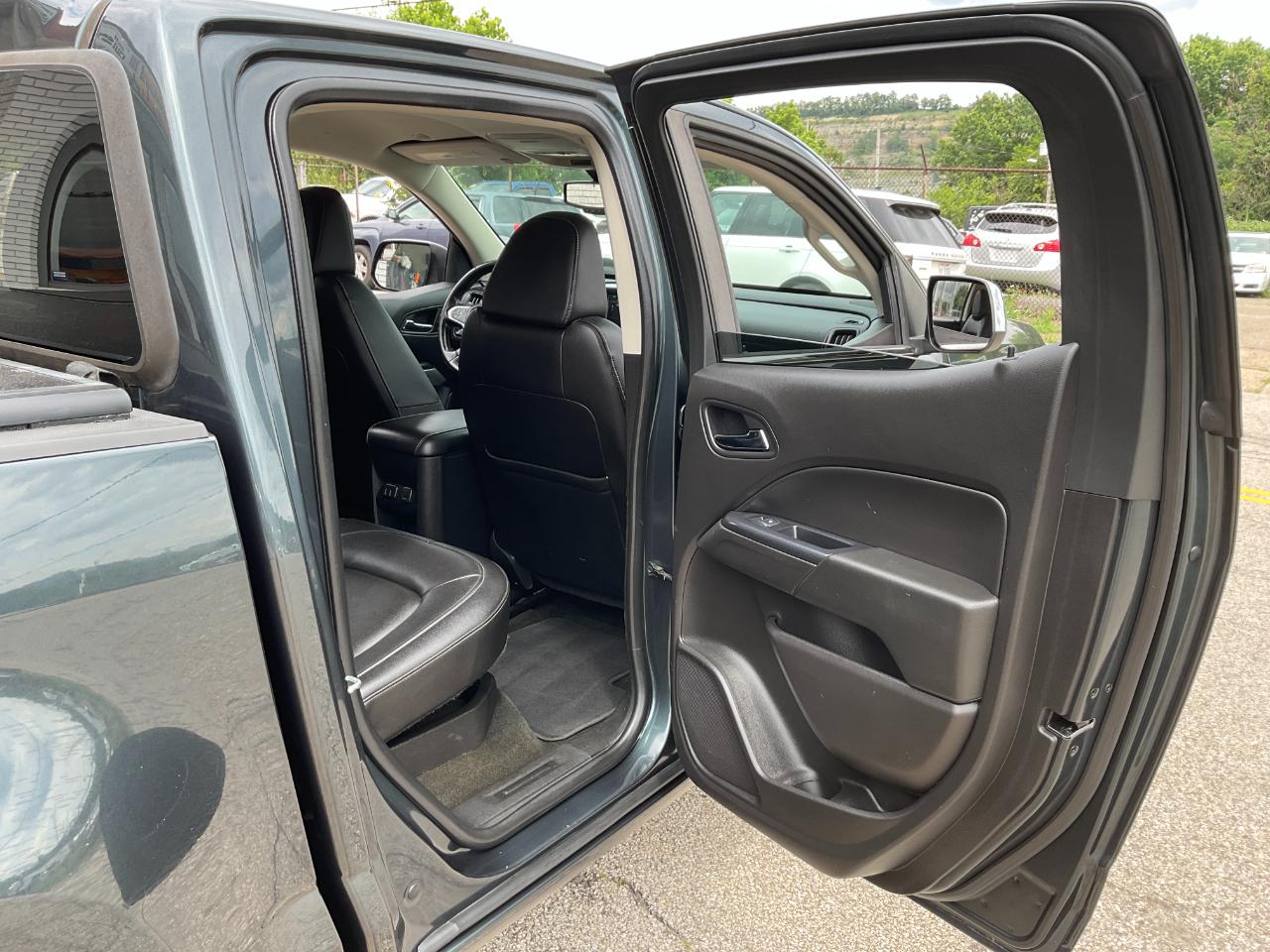 Chevrolet Colorado LT Crew Cab 4WD Short Box 2017