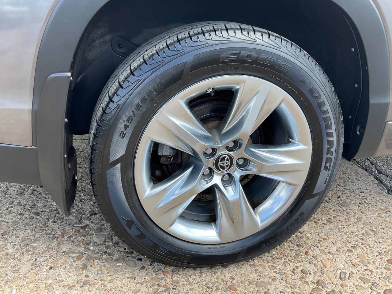 Toyota Highlander Limited AWD V6 2017