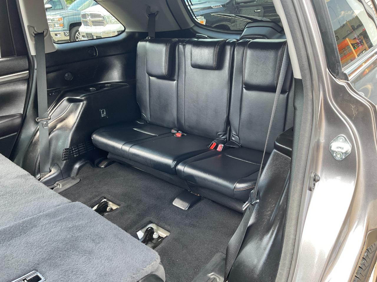 Toyota Highlander Limited AWD V6 2017